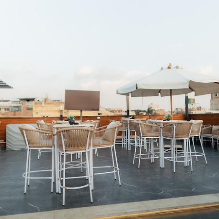 Tree Lounge Pyramids View Inn , Sphinx Giza Kafret el-Gabal Extérieur photo