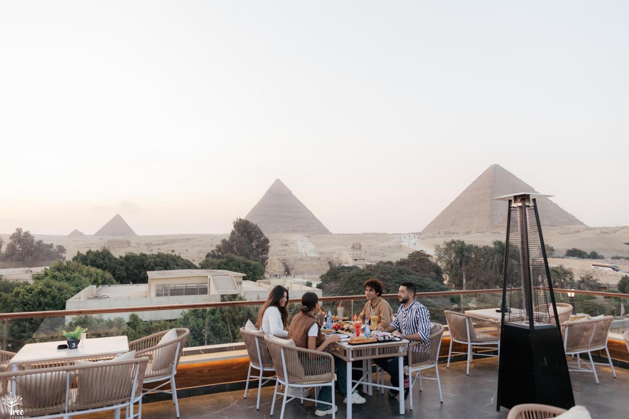 Tree Lounge Pyramids View Inn , Sphinx Giza Kafret el-Gabal Extérieur photo